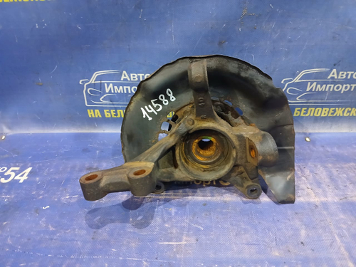 Ступица передняя правая TOYOTA VOXY 2001-2007