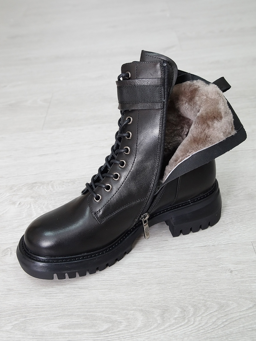 Ботинки женские зимние
