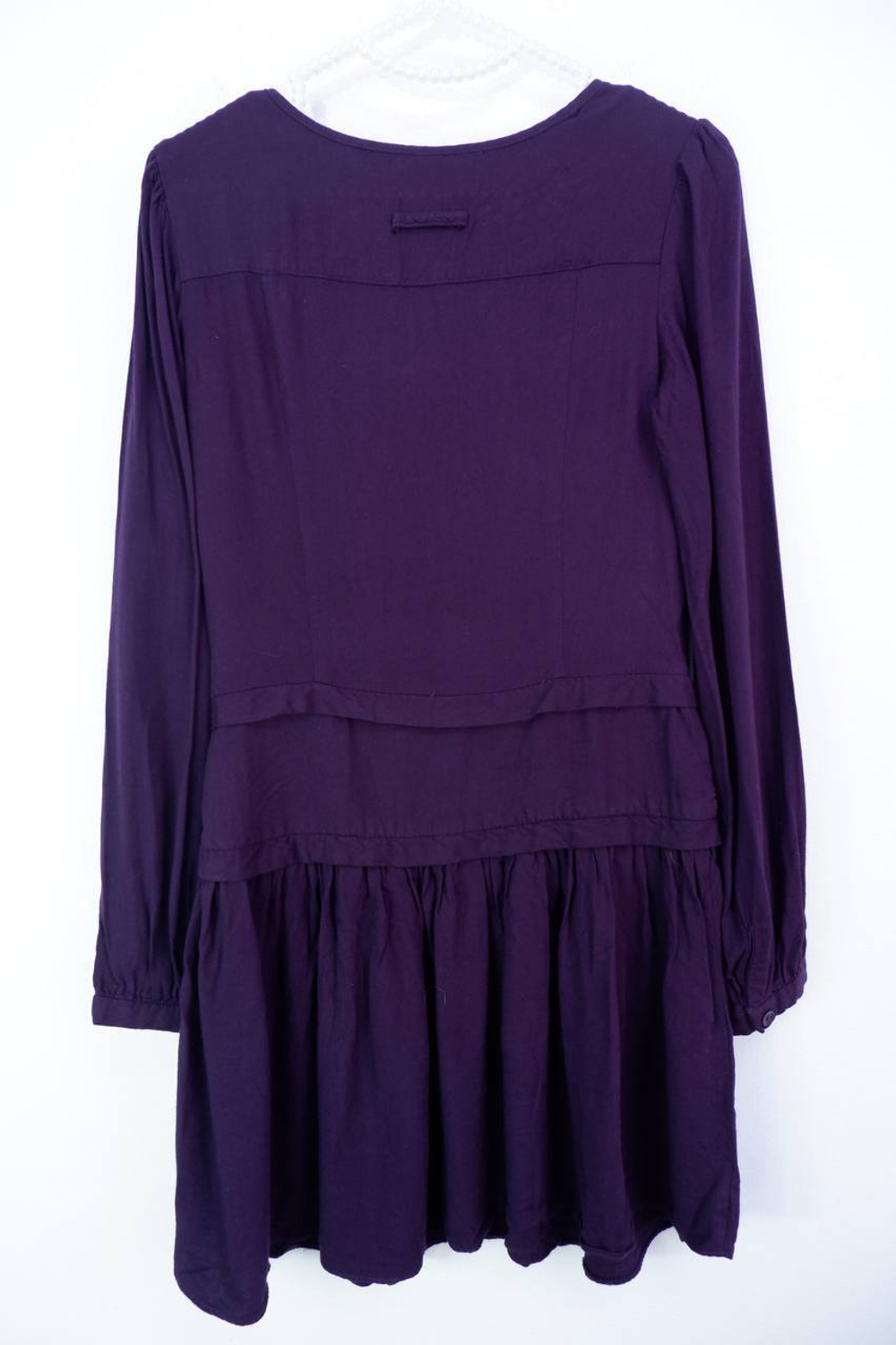 Платье Befree из вискозы в красивом оттенке 40 размер