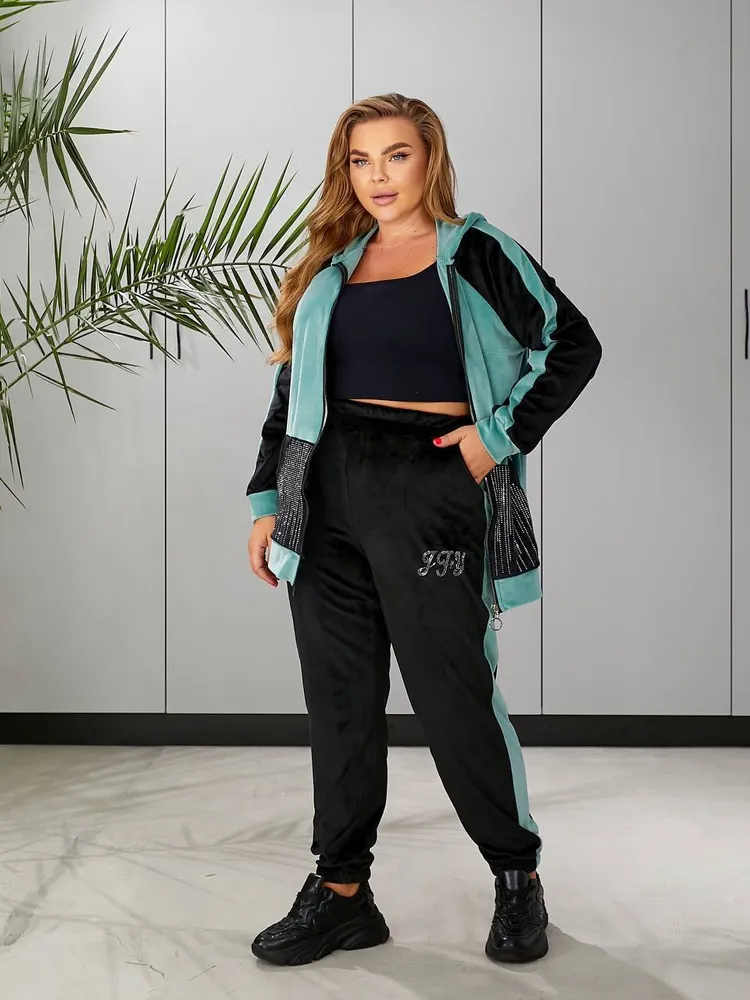 Костюм со стразами УК-321-1 Fabrika