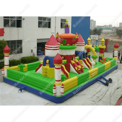 Коммерческий надувной батут "Зелёный замок"