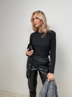 Лонгслив в рубчик черный 4