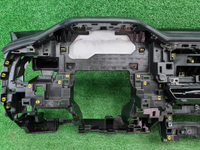 Торпедо Geely Monjaro (2021-н.в.)