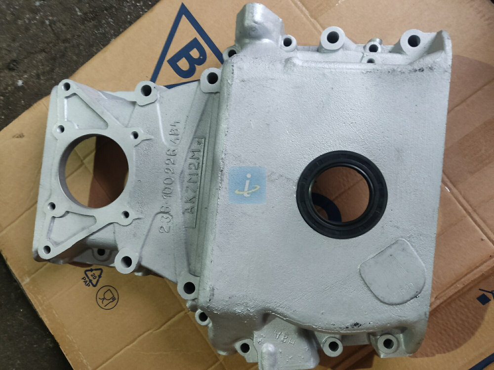 Крышка шестерён распределения в сборе 236-1002261-Г2