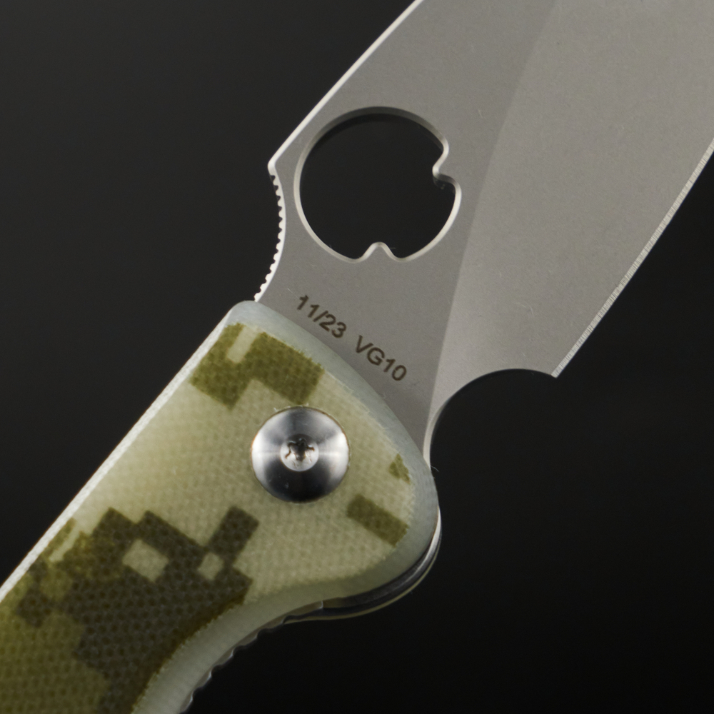 Нож Sting Mini Camo BB VG10