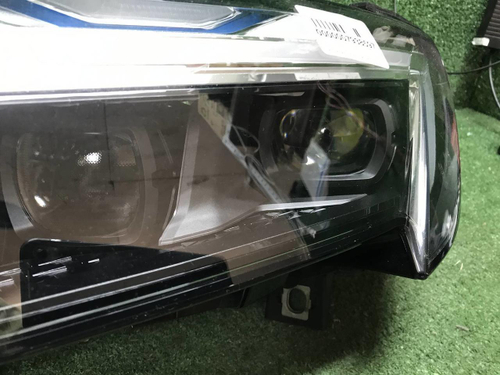 Фара левая Audi Q7 2 (2024-н.в.) Laser