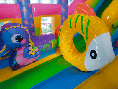 Коммерческий надувной батут с горкой «В гостях у моря», 8*5*5 м