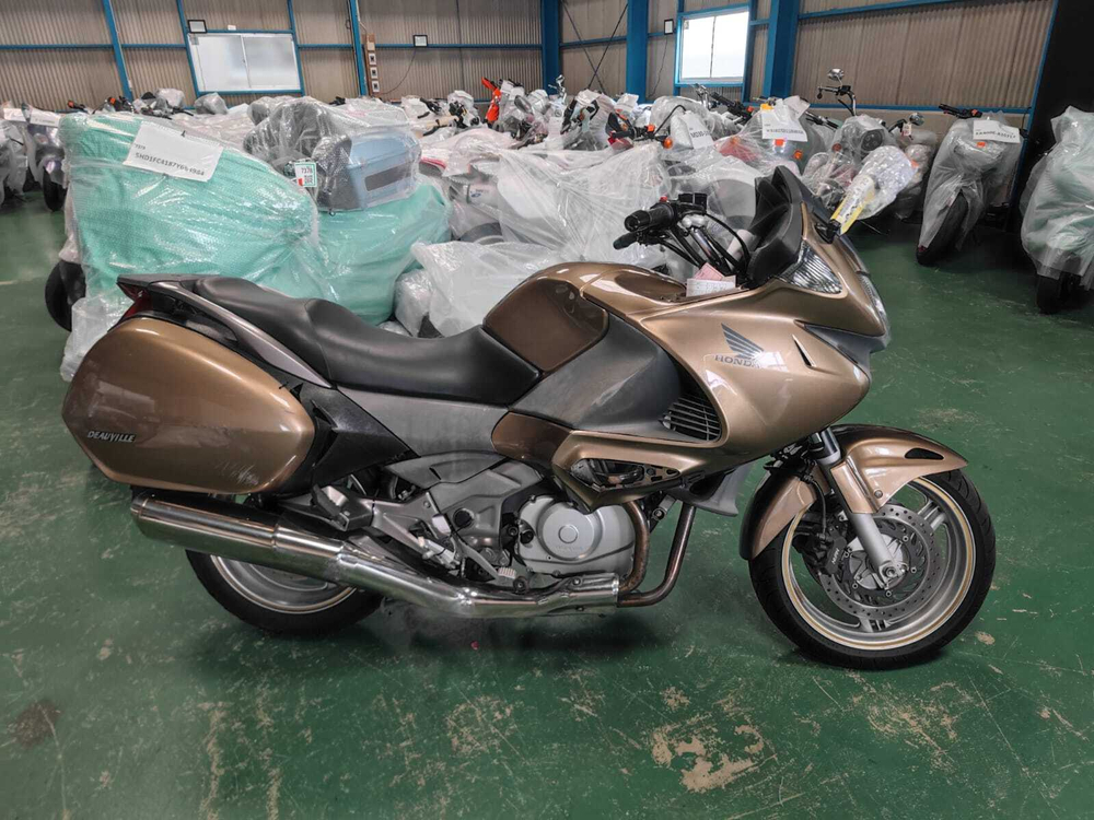 Honda NT700V Deauville 2006