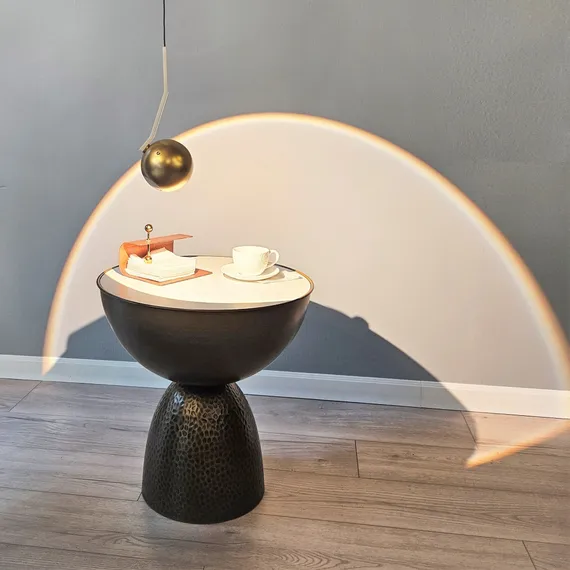 Журнальный столик Drum, Ø51х50 см, белая керамика, латунь