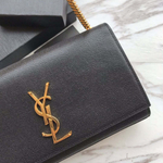 Yves Saint Laurent Kate 24 cm