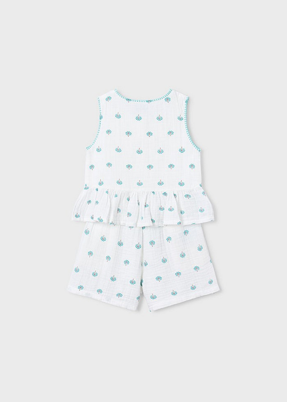 топ с шортами