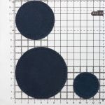 Заплатка пришивная замша круг ⌀4см, 6см и 8см, с перфорацией, 3 шт, 100% кожа (22 темно-синий), 59401