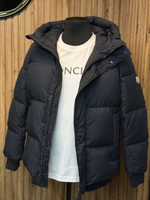 Пуховик Moncler