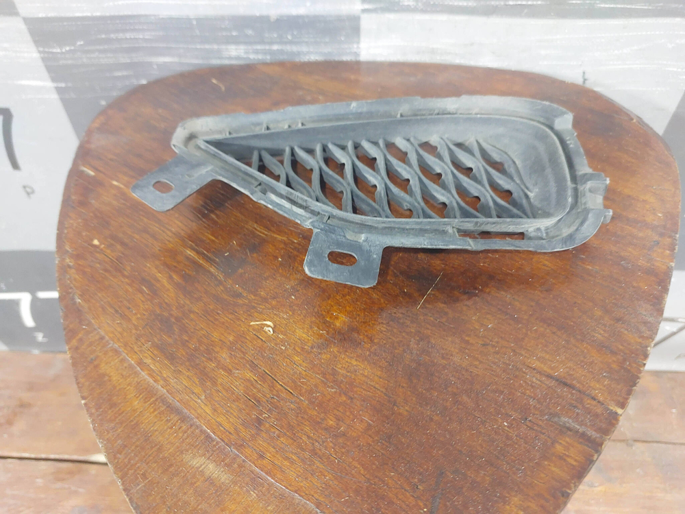 Решетка переднего бампера правая Infiniti QX50 2 17-нв Б/У Оригинал 620745NA0A