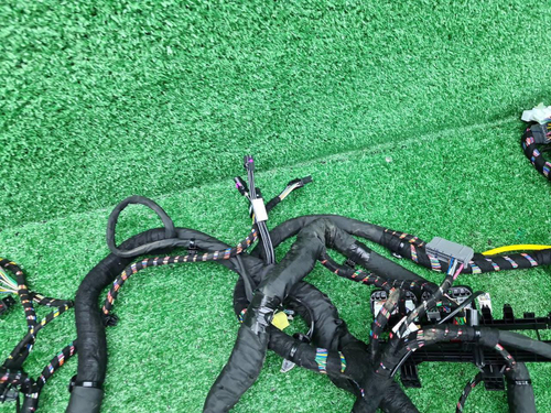 Проводка салонная Hongqi HS5 (2023-н.в.)