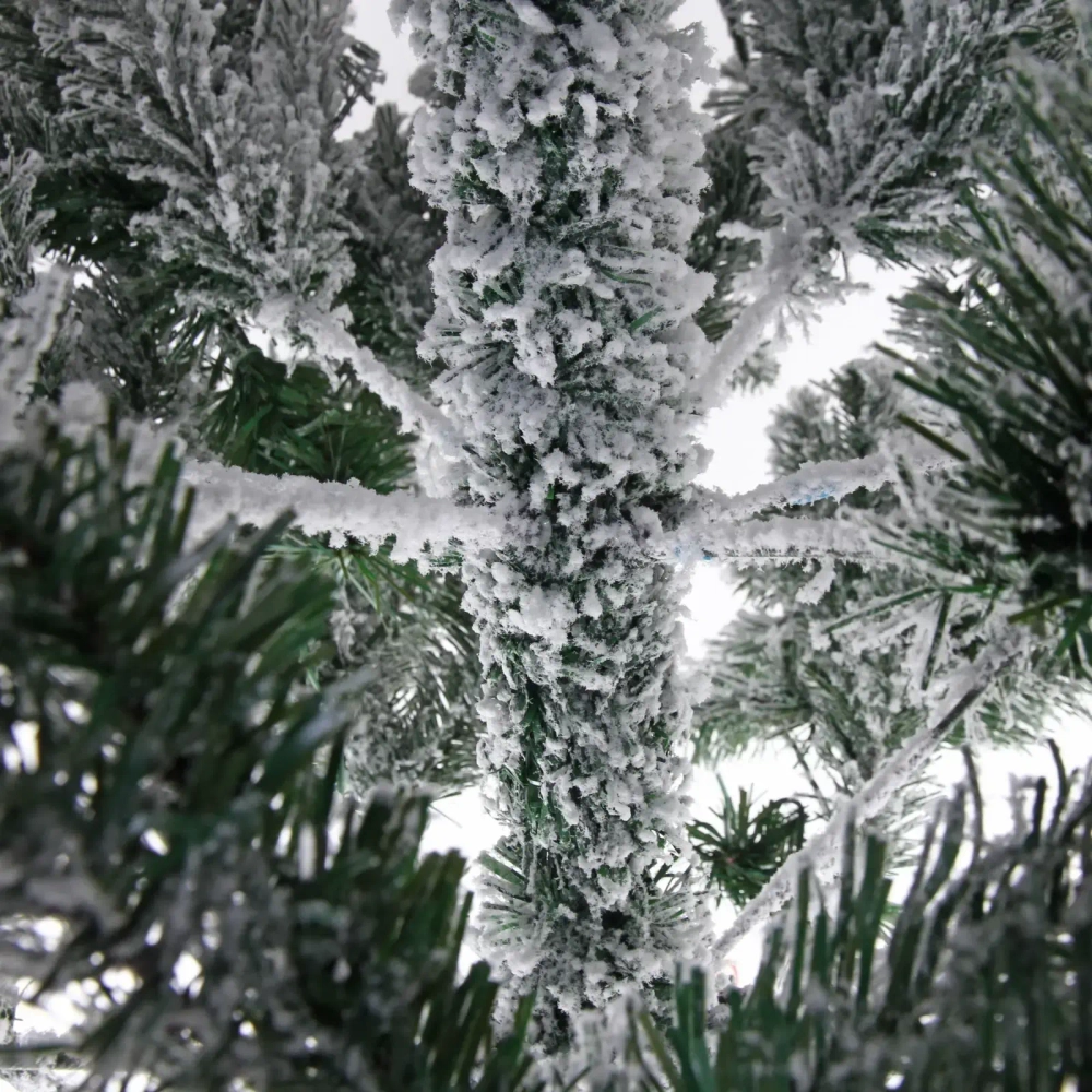 Ёлка «Снежные огни» 210 см, ПВХ с белым напылением 310 ламп LED (1222 ветки)