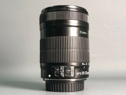 Canon EF-S 18-135mm 3.5-5.6 IS