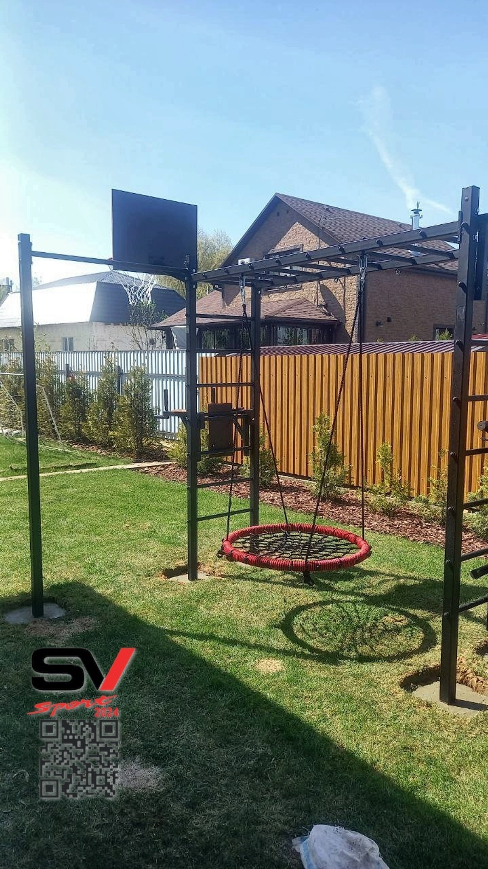 Монтаж уличной шведской стенки Sv Sport Рукоход (5 вертикальных столбов)