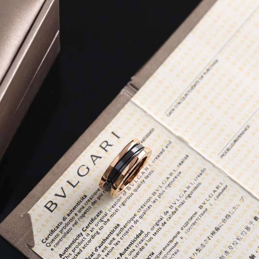 Кольцо Bvlgari