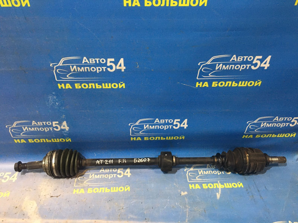 Привод передний правый TOYOTA CARINA 1996-2001