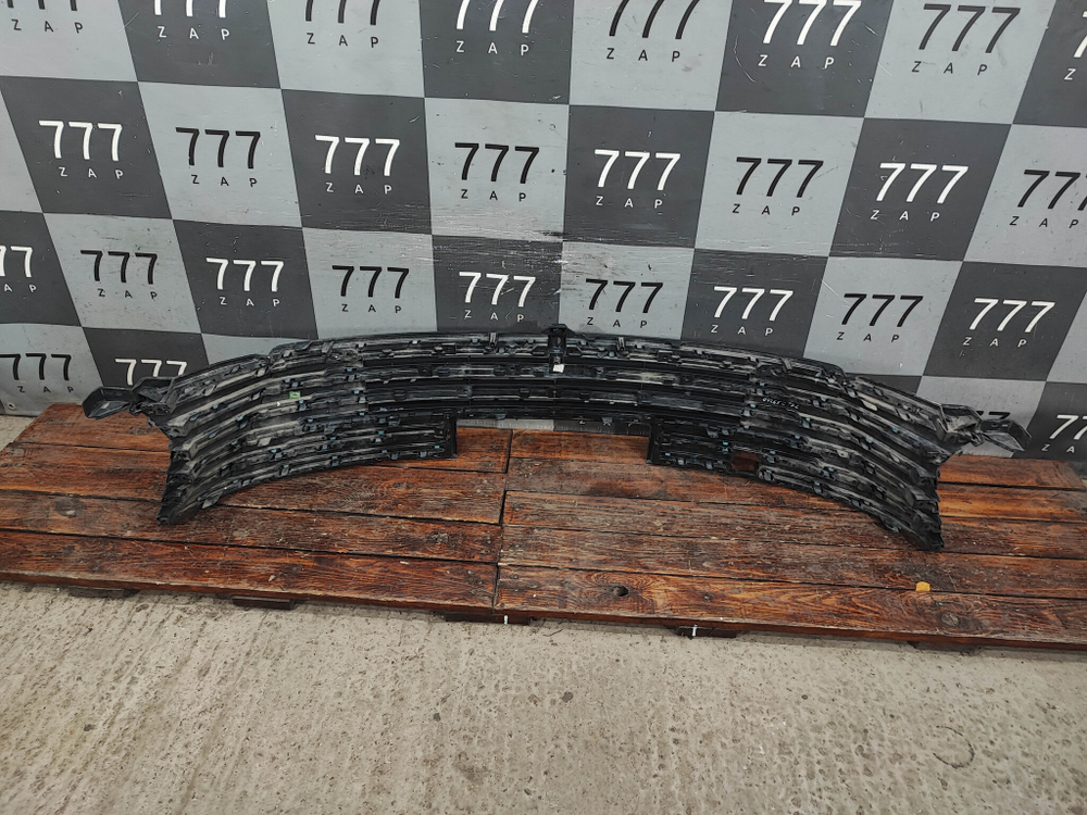 Решетка переднего бампера Exeed TXL 23-нв Б/У Оригинал 602003436AA