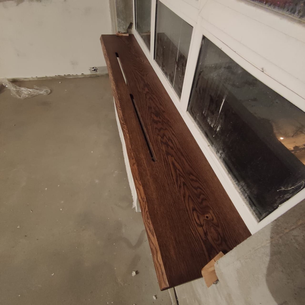 Деревянный подоконник