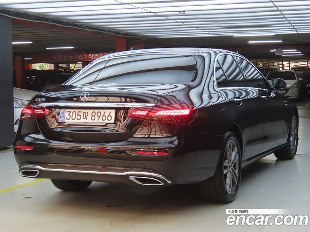 Mercedes-Benz E-Class W213 E250 Avangarde (08.2023)