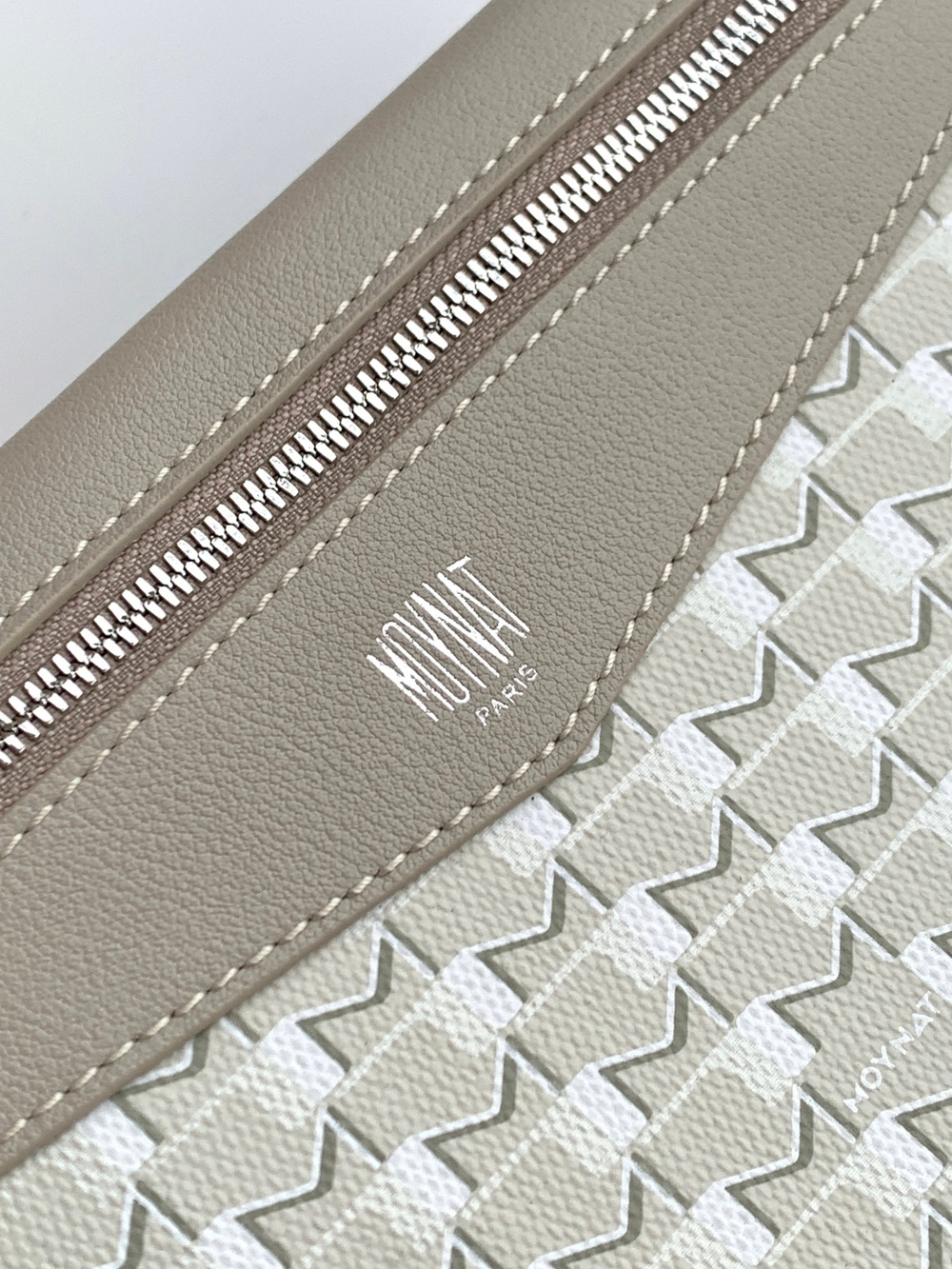 Moynat M Tote GM
