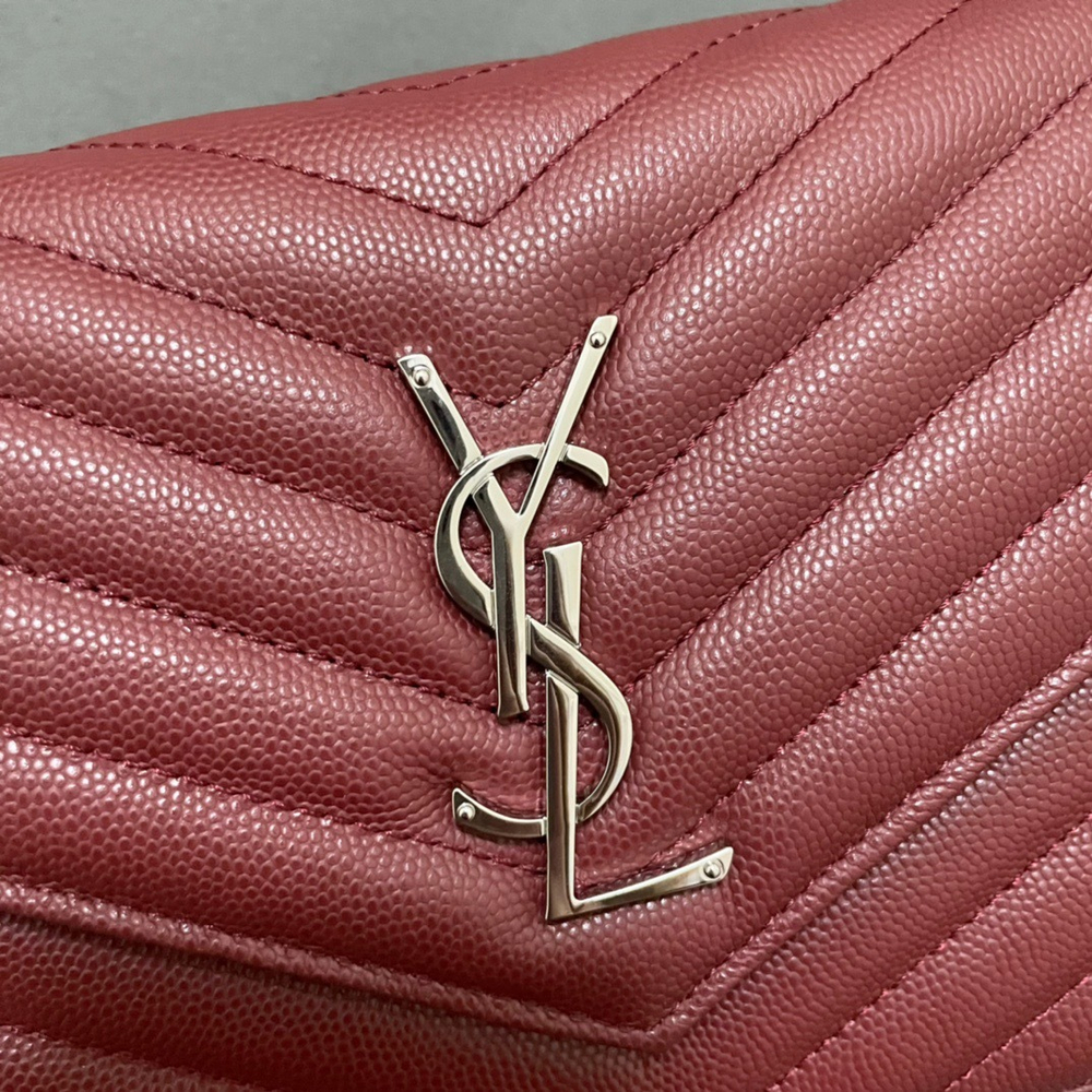 Saint Laurent WOC 22 cm