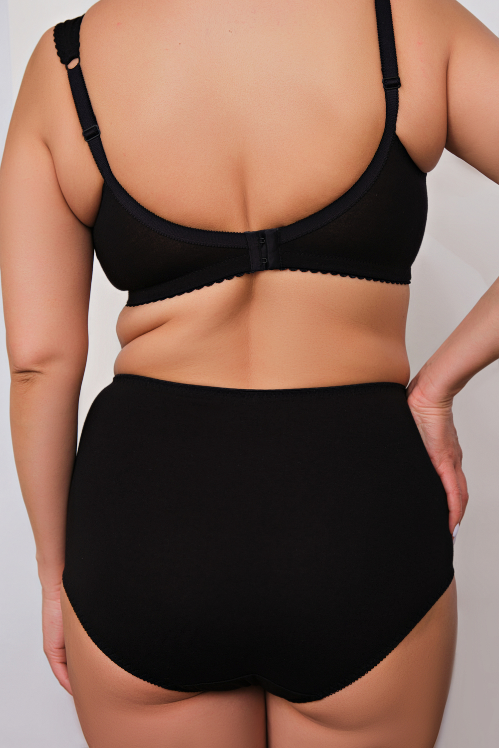 2918/B трусы "Черный"  (1104)