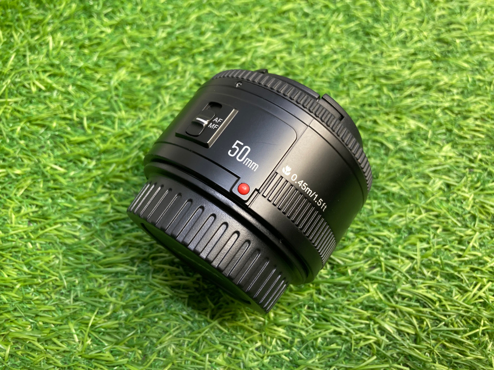YongNuo AF 50mm 1.8 Canon EF