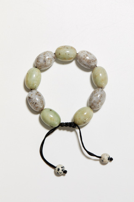 Браслет из нефрита SOURCE