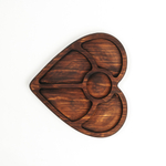 Деревянная менажница из кедра для подачи блюд и закусок "Сердце"