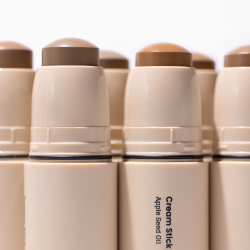 Inglot Cream Stick Bronzer - Кремовый бронзатор в стике оттенок Warm Brown 112, 6 g