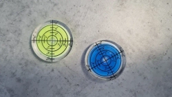 Уровень круглый пузырьковый мини, строительный mini уровень круглый. от QBuy. Салатовый