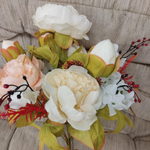 Букет с пионами