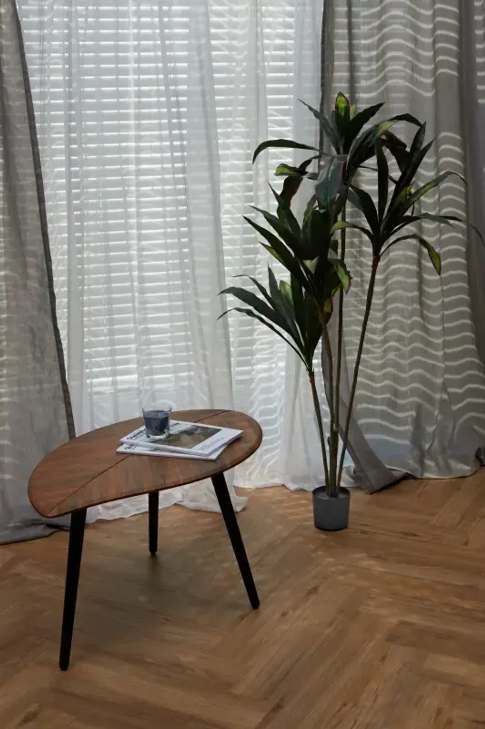 Кварц-винил SPC Steinholz Herringbone 4,5 мм Лархе 1.14688 м2