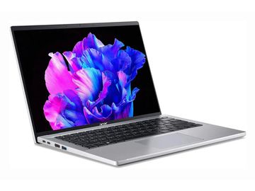 Ноутбук Acer Swift Go 14 SFG14-71-765D (NX.KLQCD.002) 14" Core i7 13620H UHD Graphics SSD 1ТБ ОЗУ 16ГБ MS Windows 11 Home Серебристый