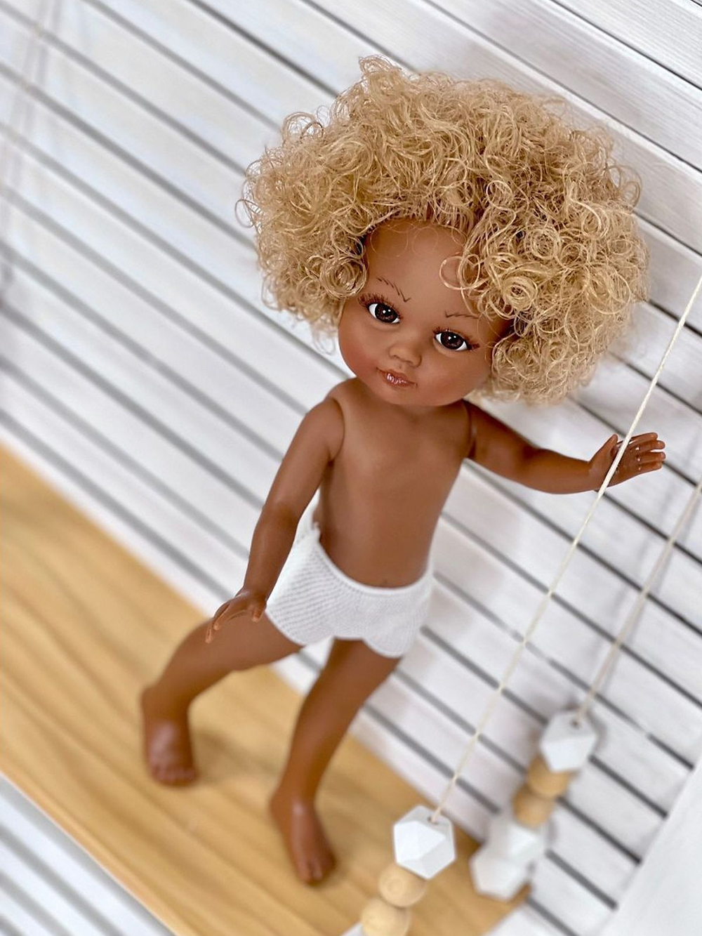 Кукла Manolo Dolls виниловая Sofia 32см без одежды (9211)