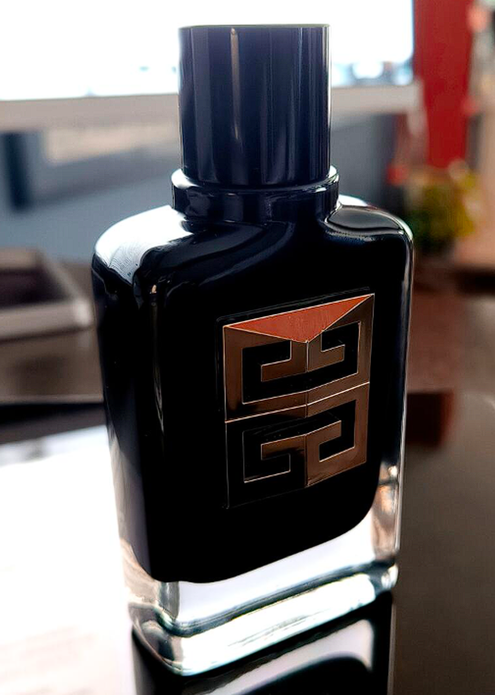Givenchy Gentleman Society Eau de Parfum Ambrée 100 ml (duty free парфюмерия)