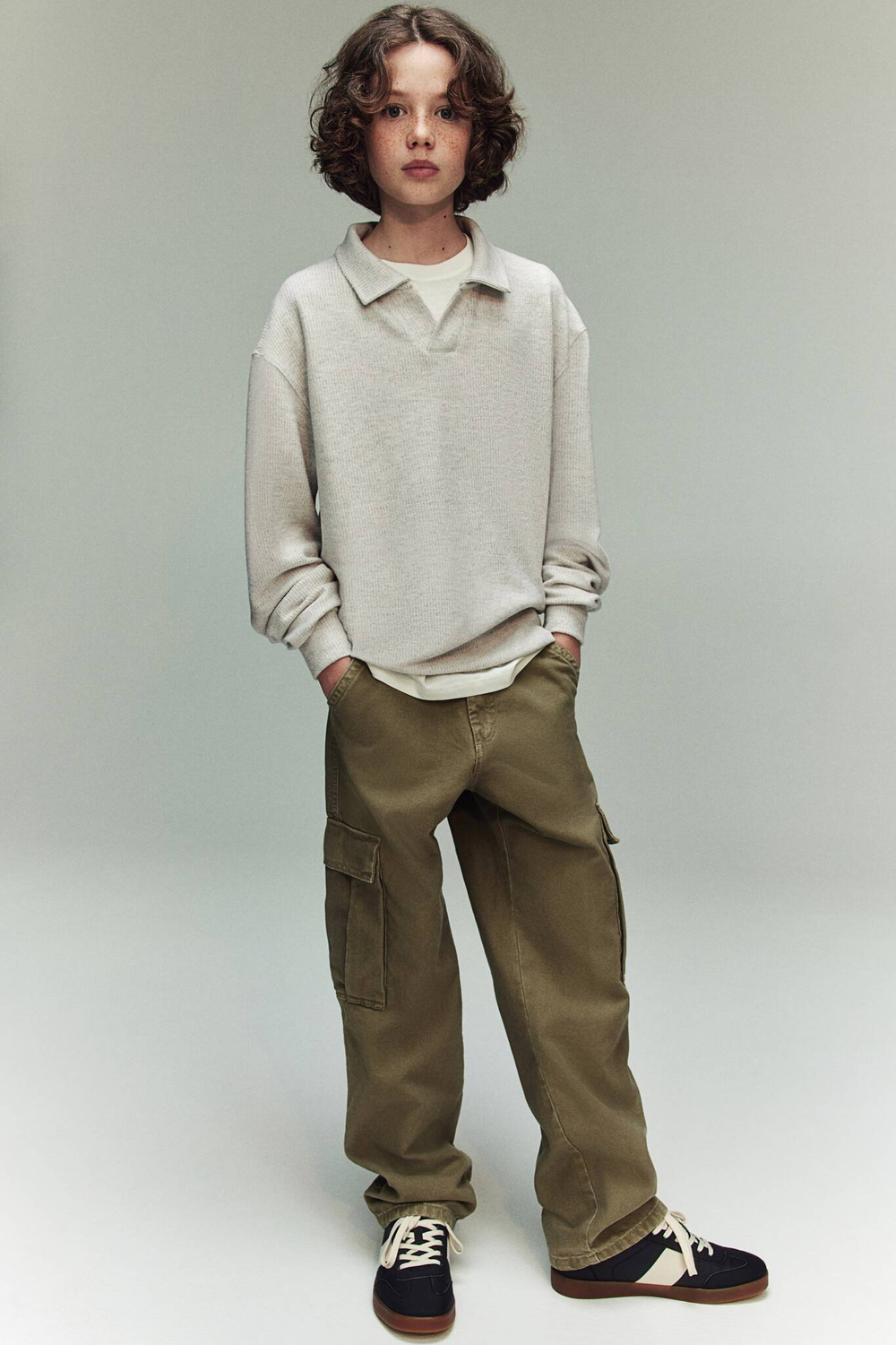 H&M Свитер-поло, светло-серый