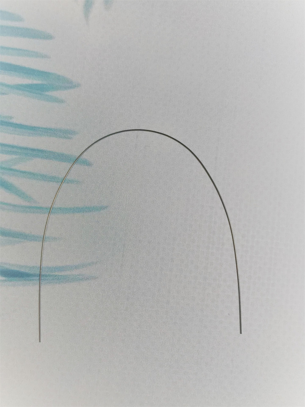 Никель-титановая нить для коррекции вросшего ногтя