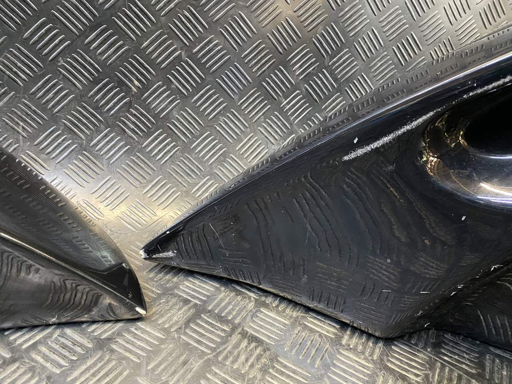 Кофры боковые Yamaha XV1900 Corbin (оригинал,дефект) 053445