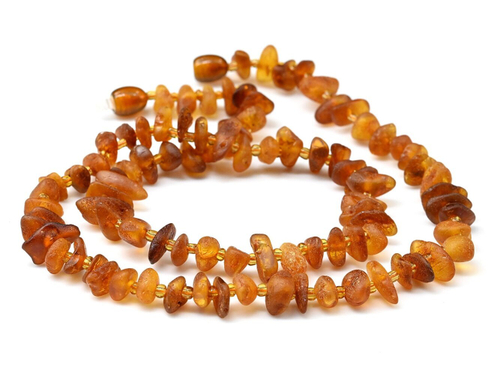Лечебные янтарные бусы легкая полировка цв. коньячный, 45см