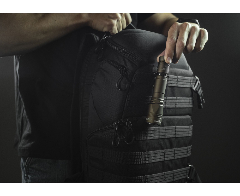 Armytek Dobermann Pro Magnet USB Olive (теплый свет)