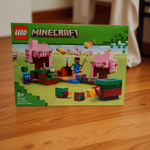 LEGO Minecraft 21260 «Сад цветущей вишни» — биом, постройки и мобы
