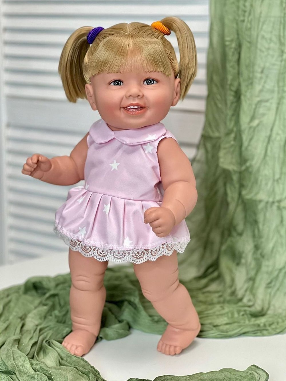 Кукла Manolo Dolls виниловая Diana 47см в пакете (7271)