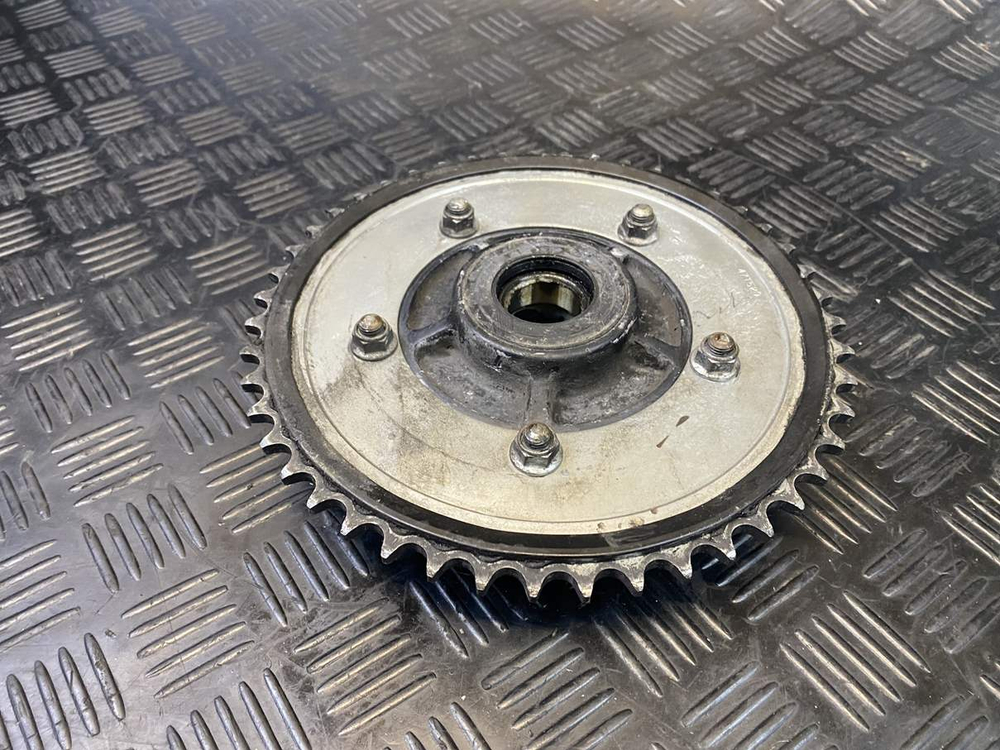 Ступица заднего колеса Suzuki GSR400 (GK7DA)