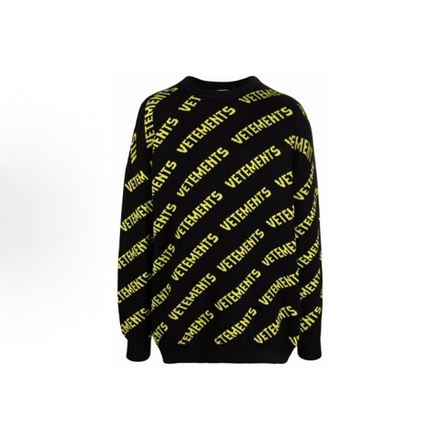 Свитер Vetements
