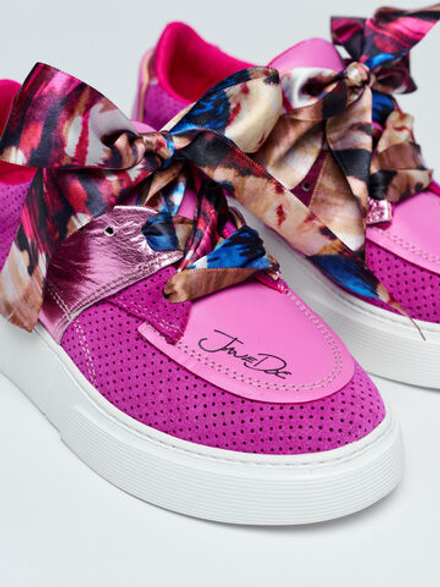 Кеды с лентами